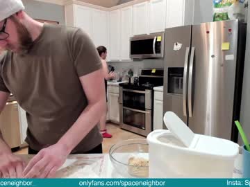 couple
        spaceneighbor cam image #516830