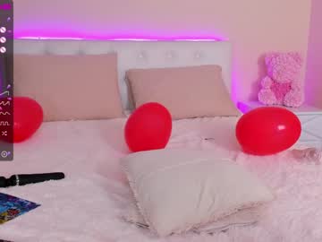 girl
        mika_rey cam image #885602