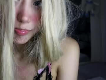 girl
        wendy_daniela cam image #1499942