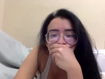 couple
        cubansnowbunny cam image #1451475