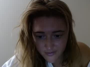 girl
        superrr_starrr cam image #4459953