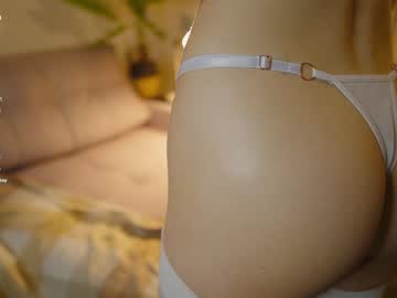 girl
        darlineash cam image #6030091