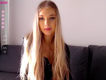 girl
        pervyblonde cam image #1194546