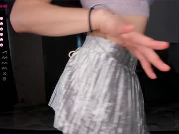 girl
        blue_ocean_eyes cam image #985652