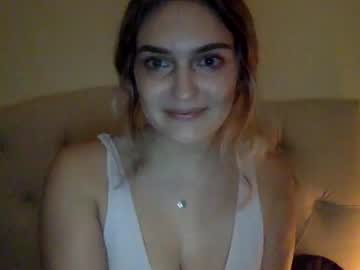 girl
        mollystoneeof cam image #531990