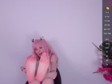 girl
        ninasander cam image #784714
