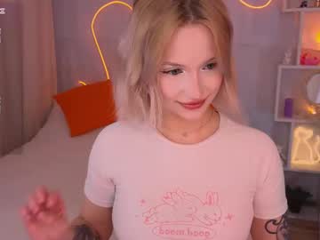 girl Cam Girls Get Busy With Their Dildos With No Shame with sweetvany