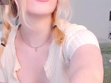girl
        illegaldream cam image #5046300