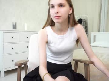 girl Cam Girls Get Busy With Their Dildos With No Shame with hildgaillard