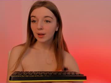 girl
        elizabeth__gray cam image #381633