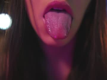 girl
        lucie_beltran cam image #3259131