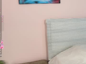 girl
        jolly_bellle cam image #5351504