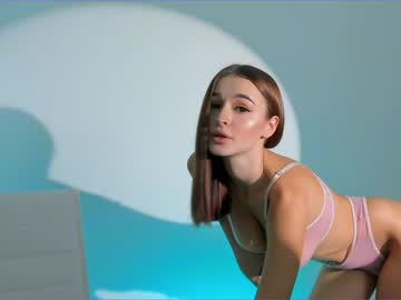 girl
        elizabeth__gray cam image #332402