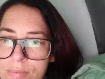 girl
        savannahlv86 cam image #3148151