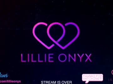 girl
        lillieonyx cam image #355045