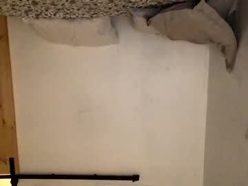 couple
        dingoprince cam image #208149