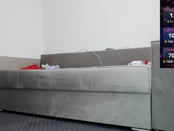 girl
        carmela_fox cam image #6093616
