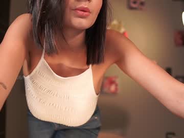 girl
        letiziafulkers1 cam image #1833959