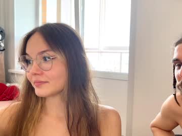 couple
        sexstar_l1fstyl3 cam image #5058556