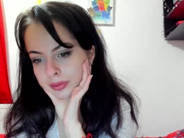 girl
        mila_tylor cam image #324506