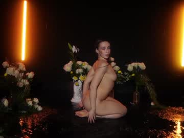 girl
        _meganmeow_ cam image #6794307