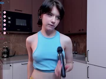 girl
        darellebodge cam image #3396317