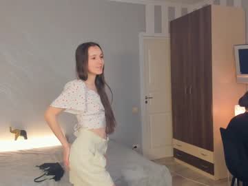 girl
        oliviahatchet cam image #3981116