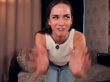 girl
        georginacroke cam image #6870210