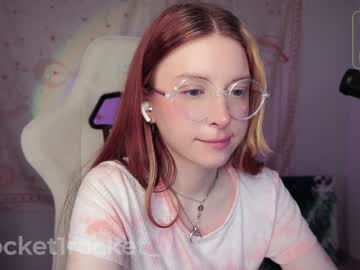 girl
        pocketrocket_ cam image #6658346