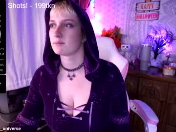 girl
        laylas_universe cam image #2534821