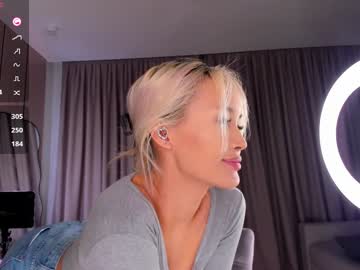 girl
        k_yasu cam image #5096596