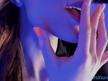 girl
        snsme cam image #4040360