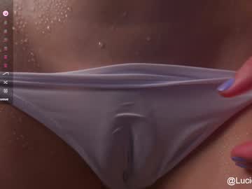 girl
        lucie_beltran cam image #5529631