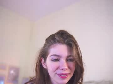 girl
        _lilry cam image #6548531
