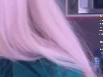 girl
        blush_mikki cam image #6351380