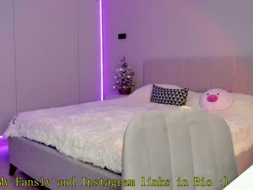 girl
        _passion_show_ cam image #860342