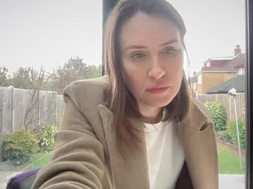 girl
        eatmypie69 cam image #6359135
