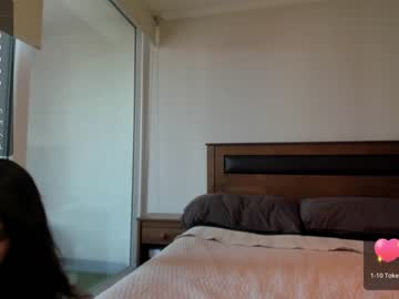 girl
        yourfreakygirl cam image #3874806