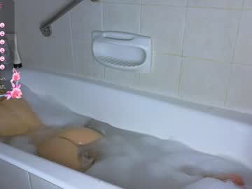 girl
        callme_star cam image #4126101