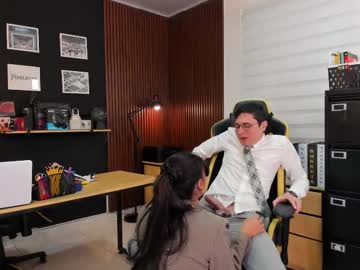 couple
        _danyland_ cam image #6439928