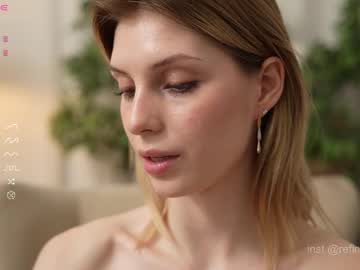 girl
        refined_style cam image #6691164