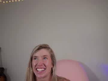 girl
        lucy_gooosey cam image #4732991