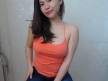girl
        hirotease cam image #3899262