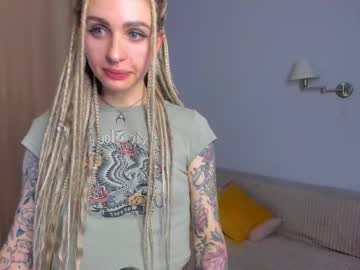 girl Cam Girls Get Busy With Their Dildos With No Shame with anabelmoons