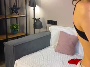 girl Cam Girls Get Busy With Their Dildos With No Shame with udelahambelton