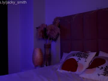 girl
        jacky_smith cam image #1821012