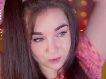 girl
        ruby_onyxx cam image #936140