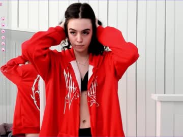 girl
        connieambes cam image #2988539