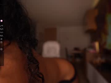 girl
        mykinkybunny cam image #2446868