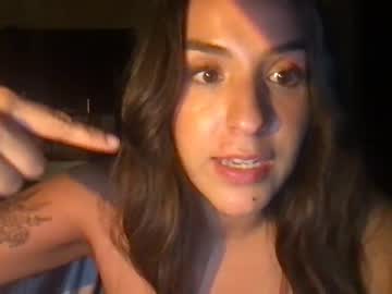 girl
        arabellagirl cam image #1945598